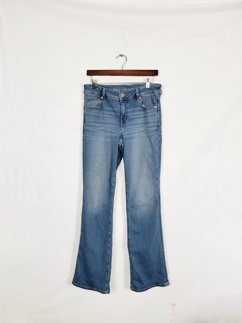 American Eagle Outfitters Size 10 Long Light Blue Bootcut Women's Jeans